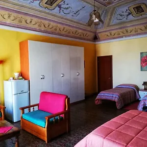 Holland International Gasthof Catania